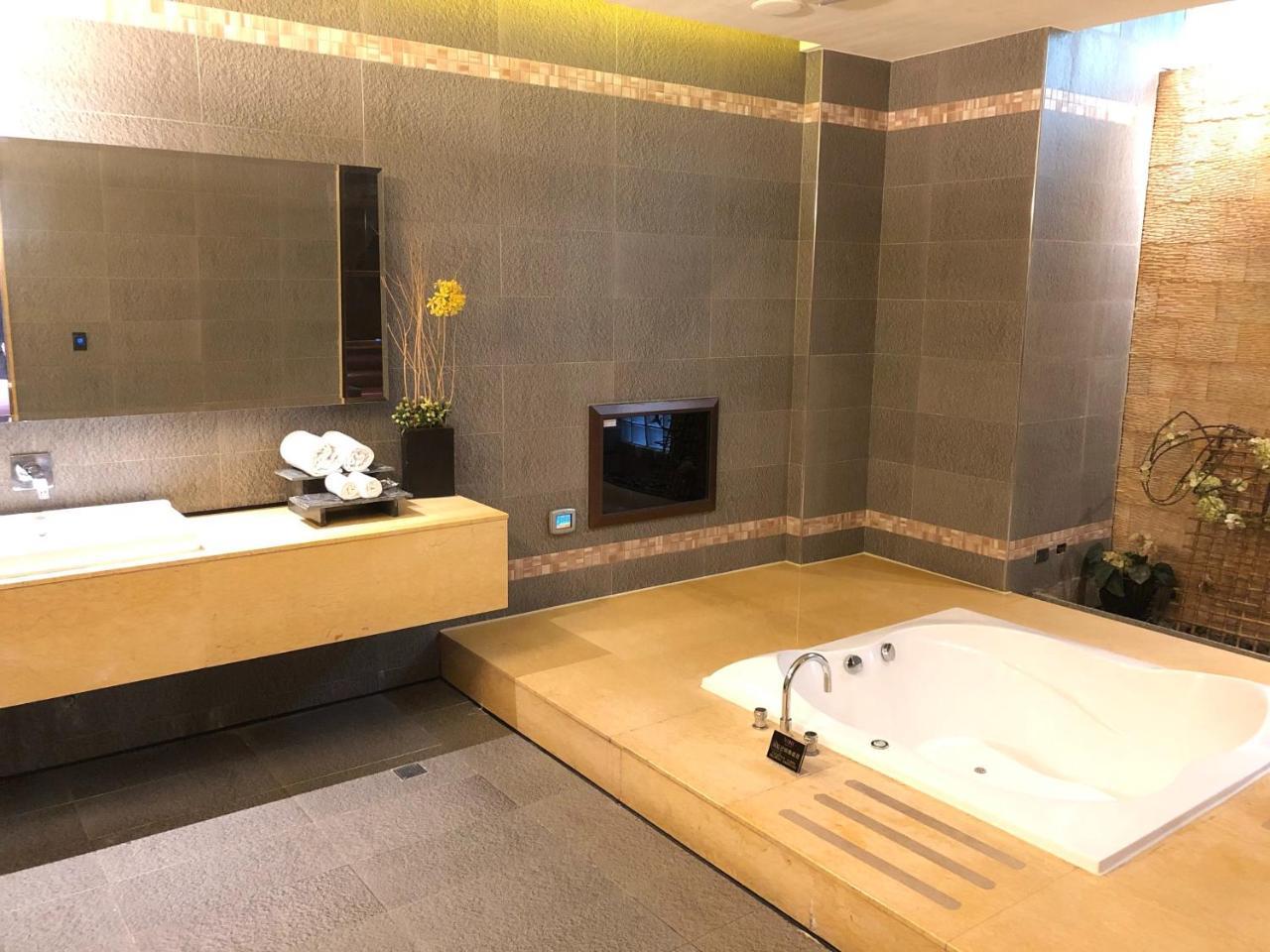 Idee Spa Motel Yangmei 외부 사진