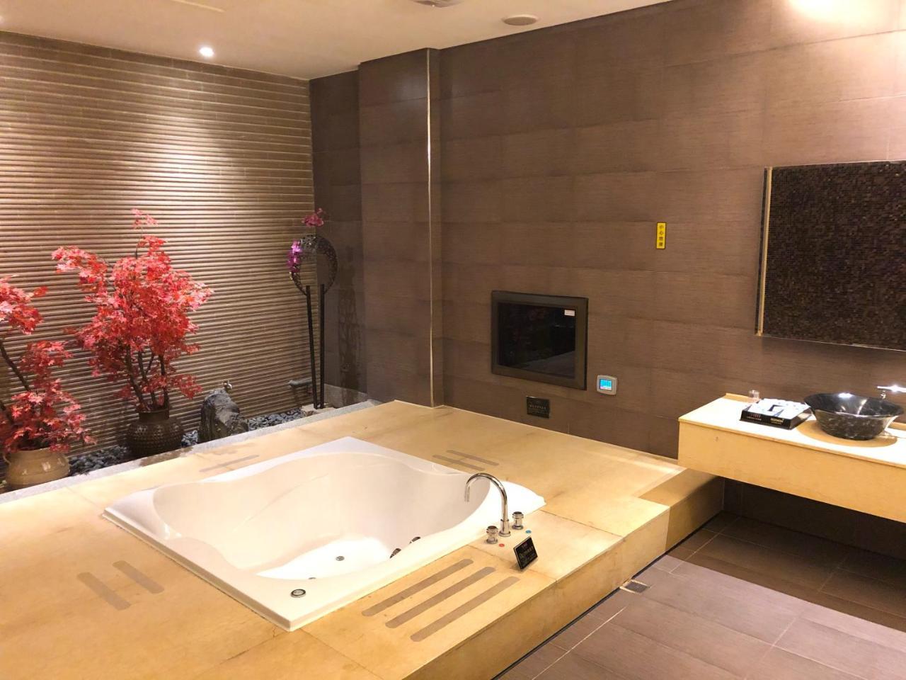 Idee Spa Motel Yangmei 외부 사진