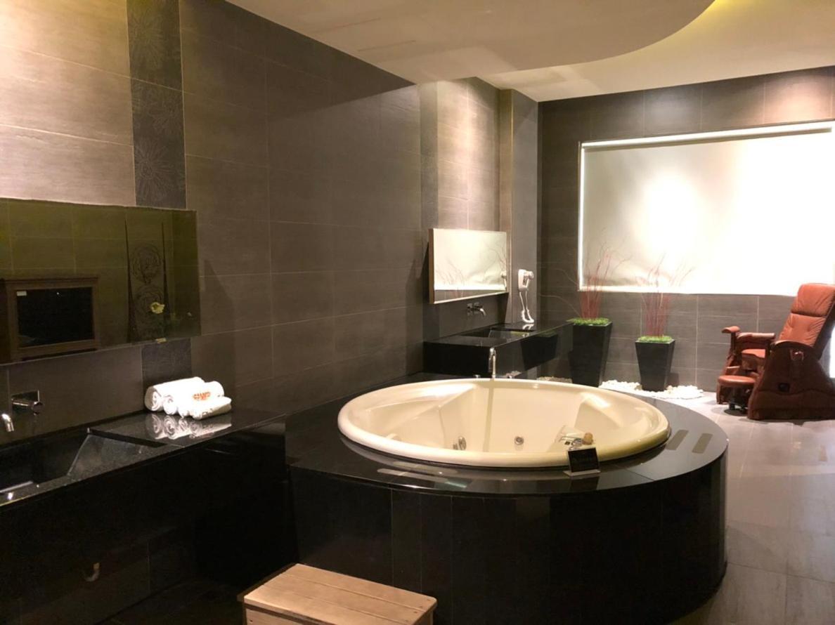 Idee Spa Motel Yangmei 외부 사진
